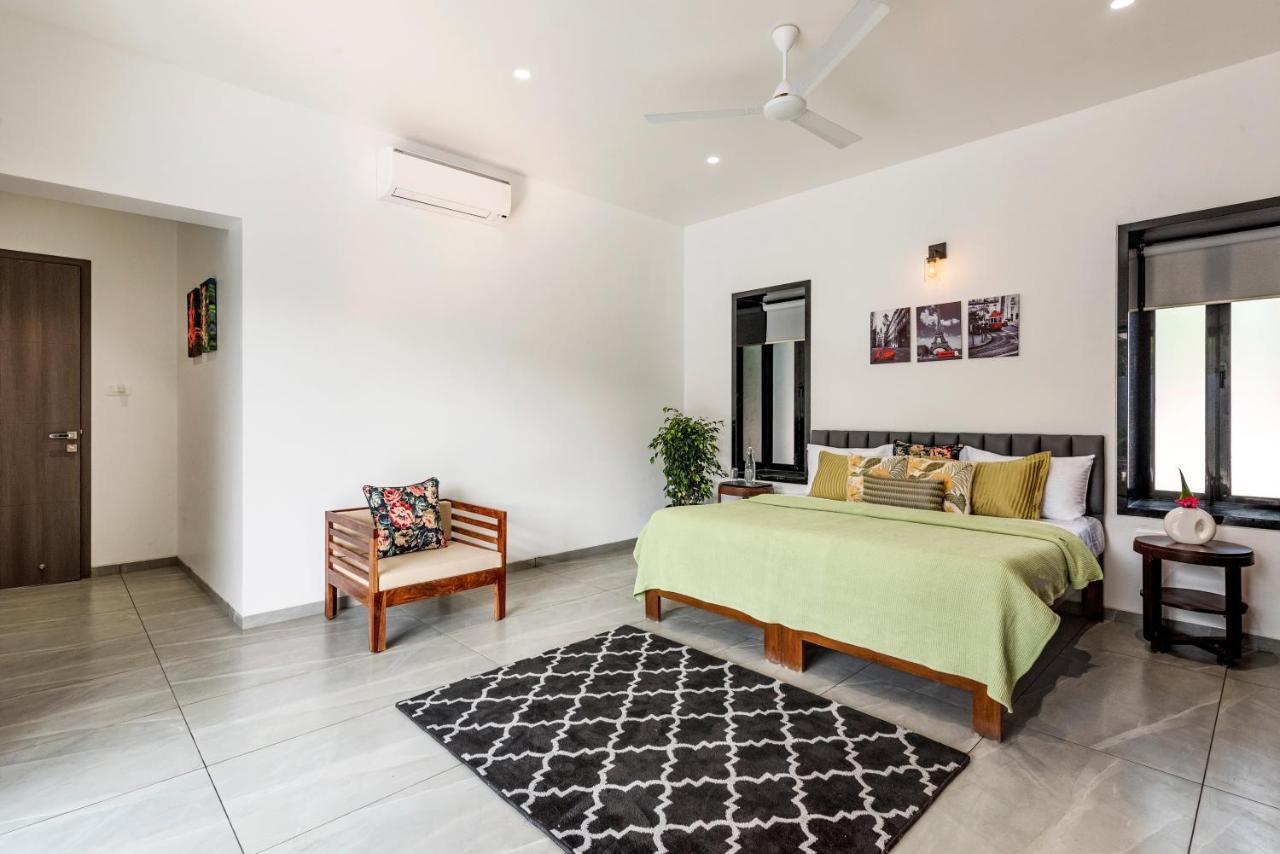 Saffronstays Mayfair Gardens 4 Bedroom Petfriendly Pool Villa Alibag Bagian luar foto