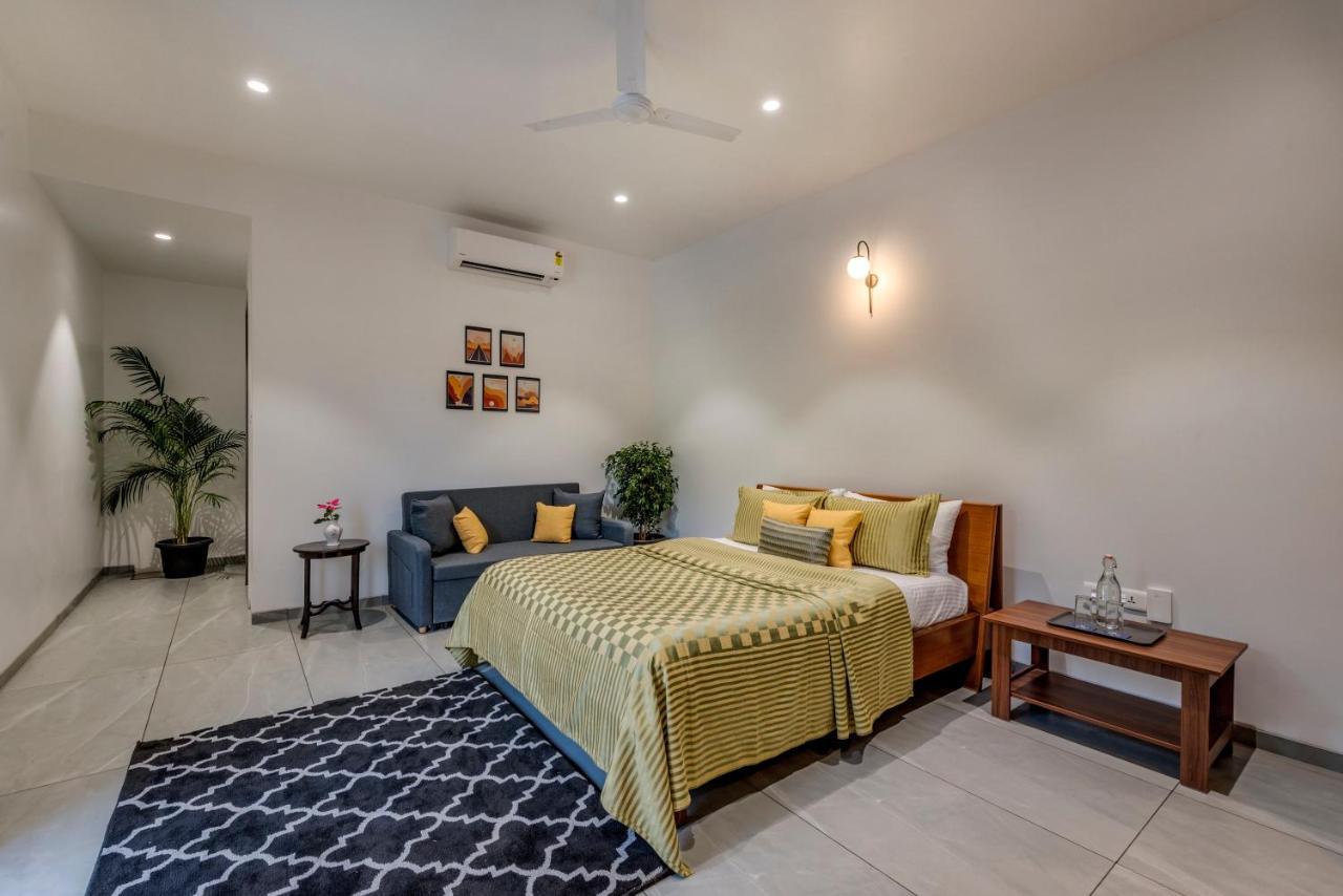 Saffronstays Mayfair Gardens 4 Bedroom Petfriendly Pool Villa Alibag Bagian luar foto