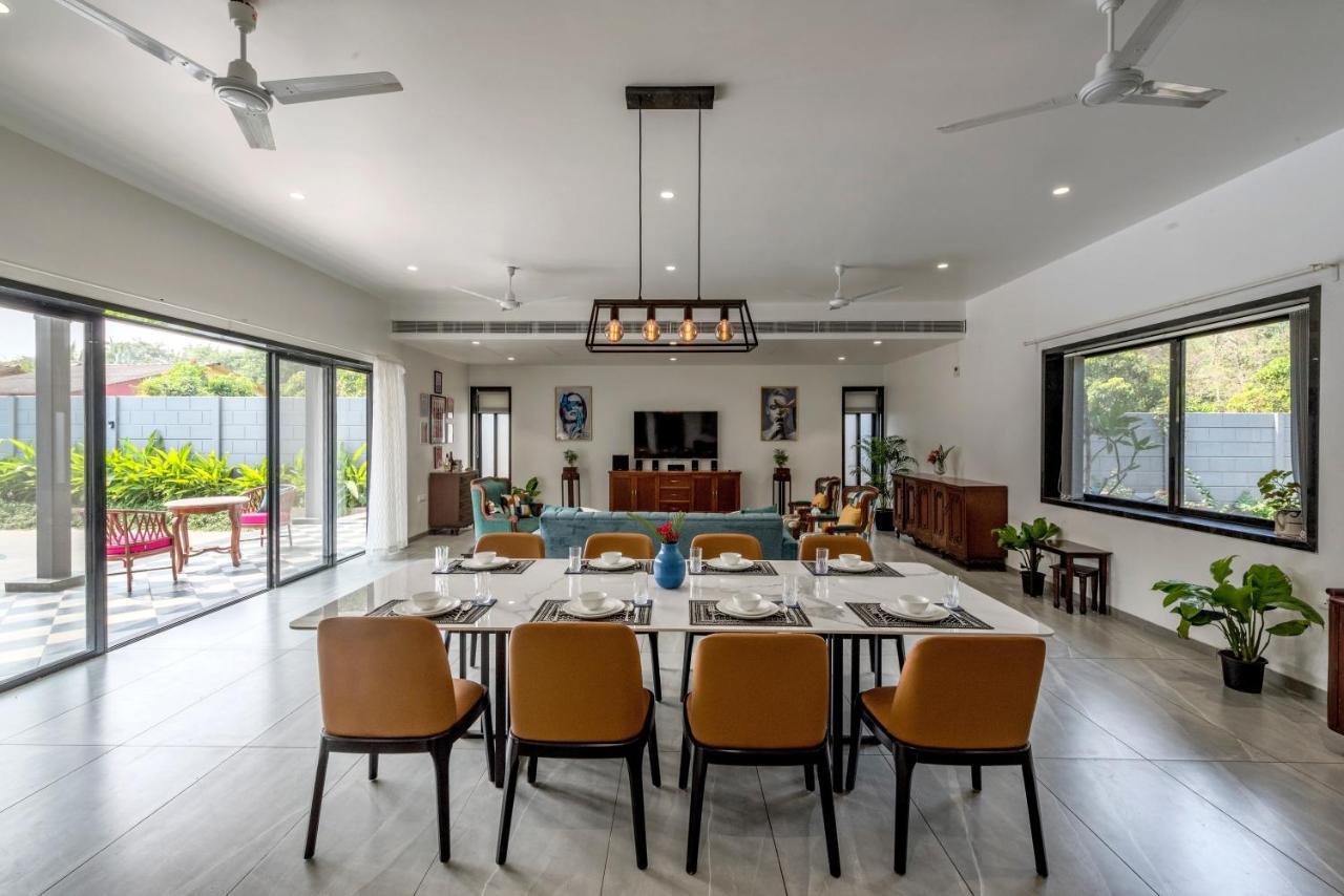 Saffronstays Mayfair Gardens 4 Bedroom Petfriendly Pool Villa Alibag Bagian luar foto
