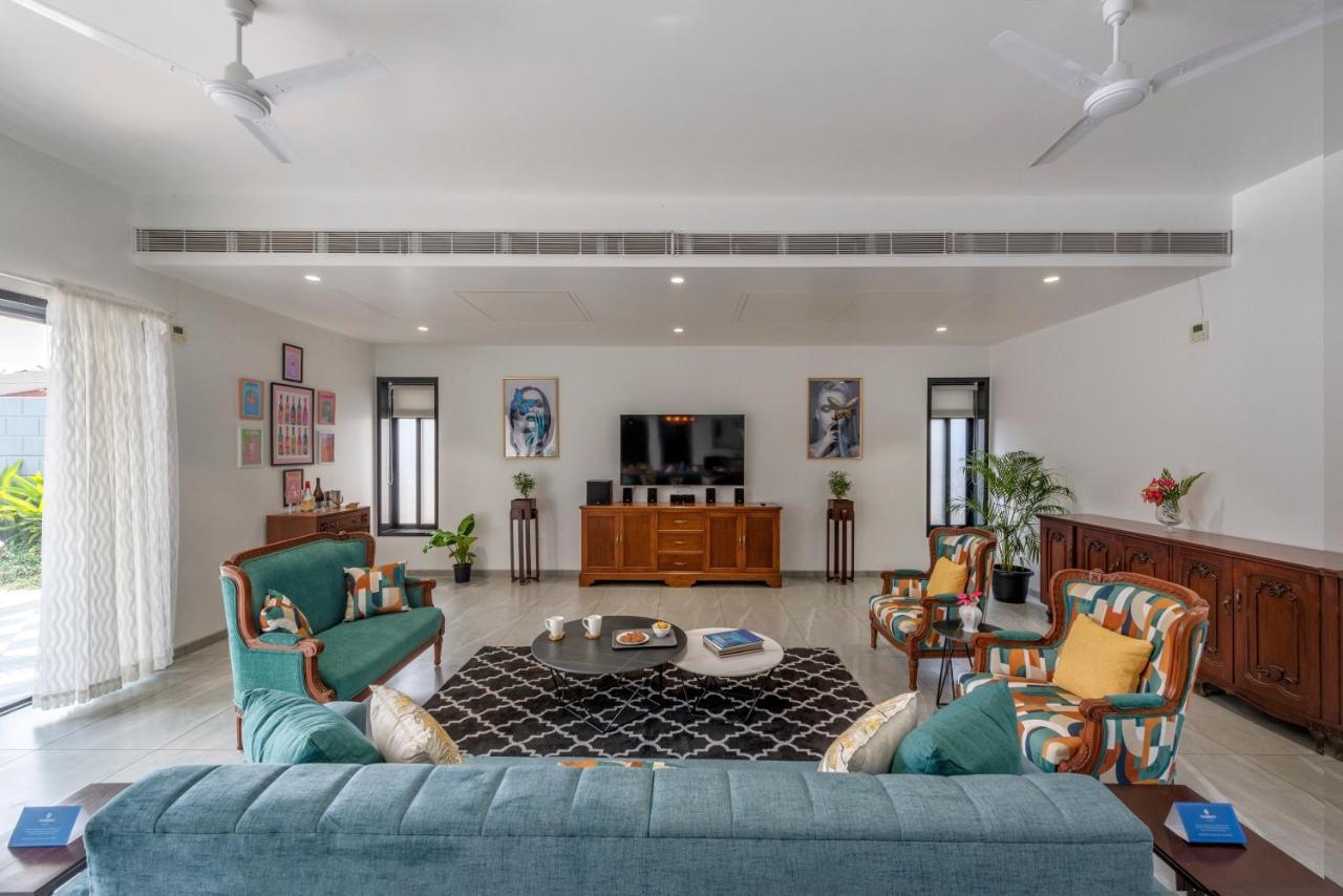 Saffronstays Mayfair Gardens 4 Bedroom Petfriendly Pool Villa Alibag Bagian luar foto